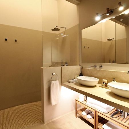 Domus 21 Luxury Suites ローマ エクステリア 写真