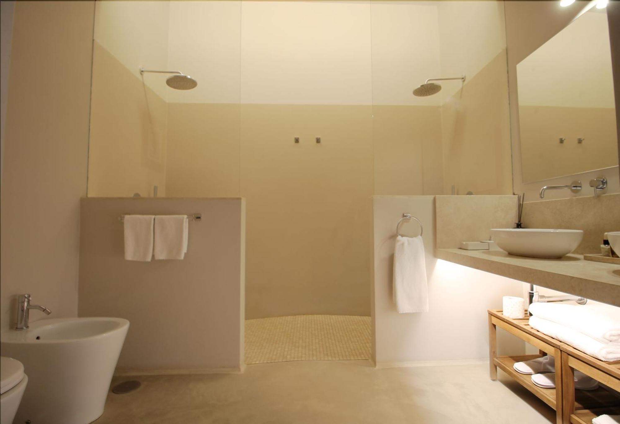 Domus 21 Luxury Suites ローマ エクステリア 写真